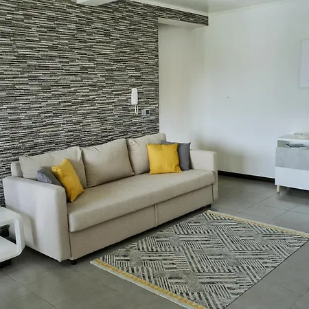 Garden Capelas (Sao Miguel)